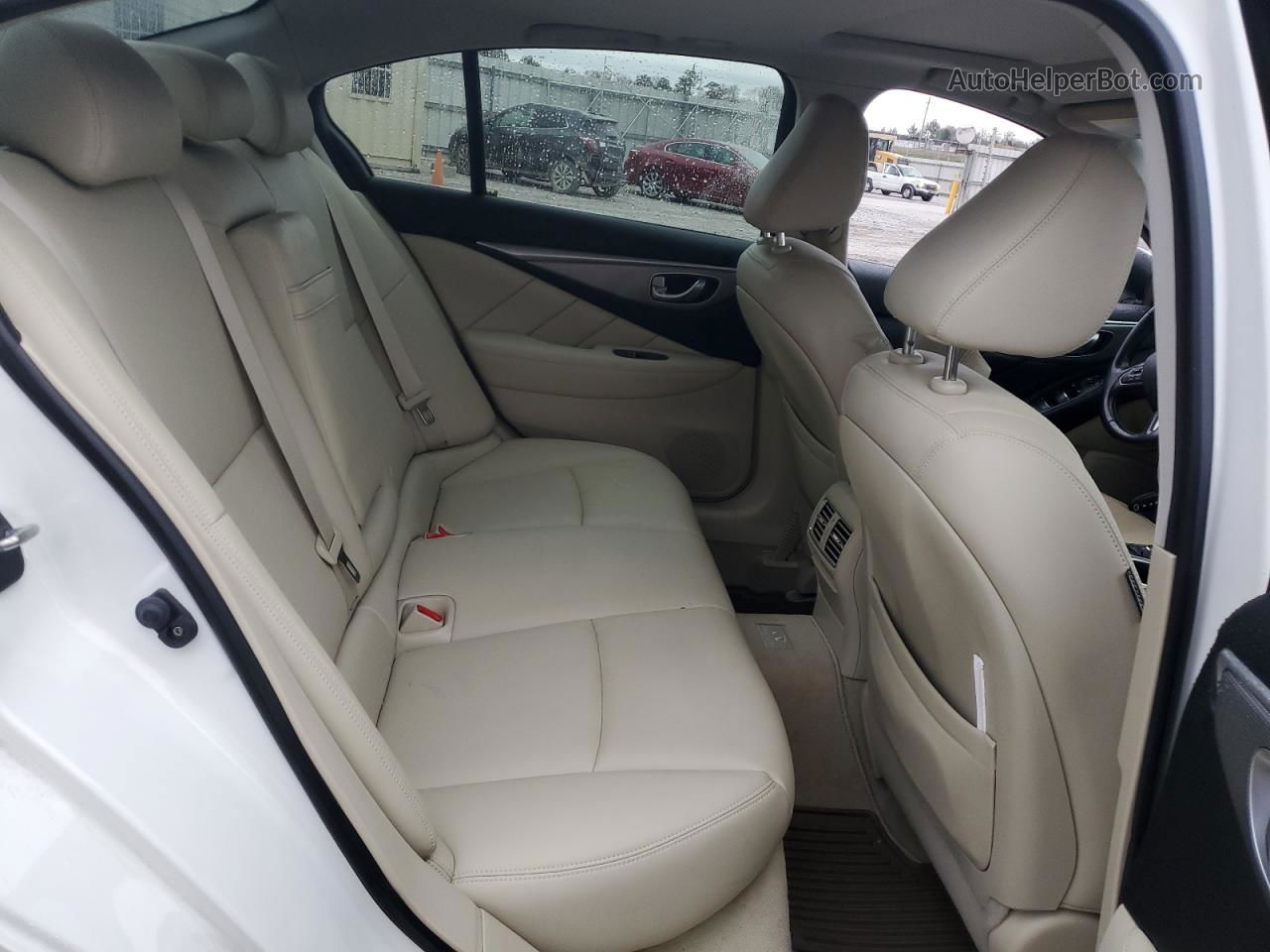 2014 Infiniti Q50 Base Белый vin: JN1BV7AP5EM691608