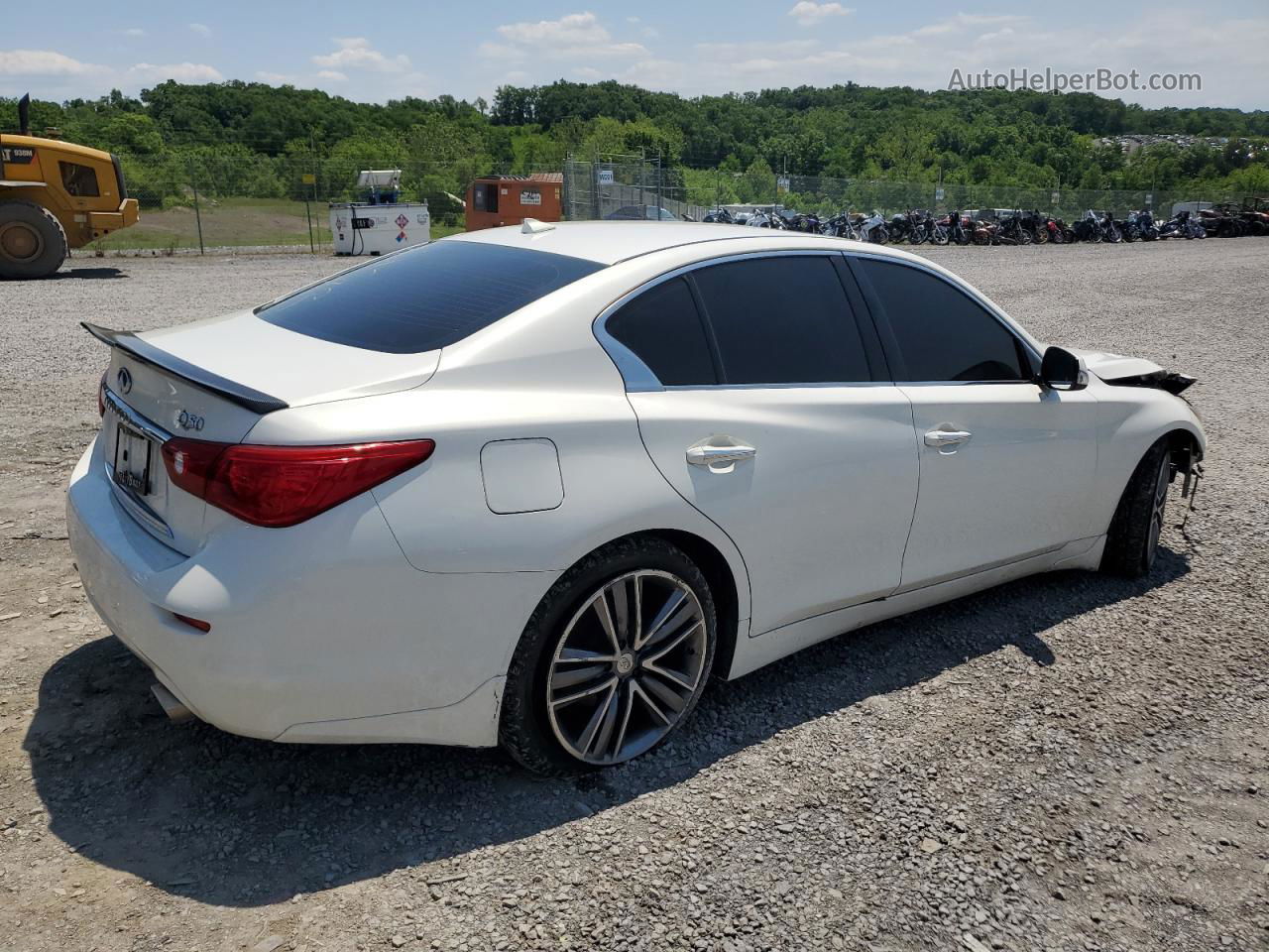 2014 Infiniti Q50 Base White vin: JN1BV7AP6EM681380