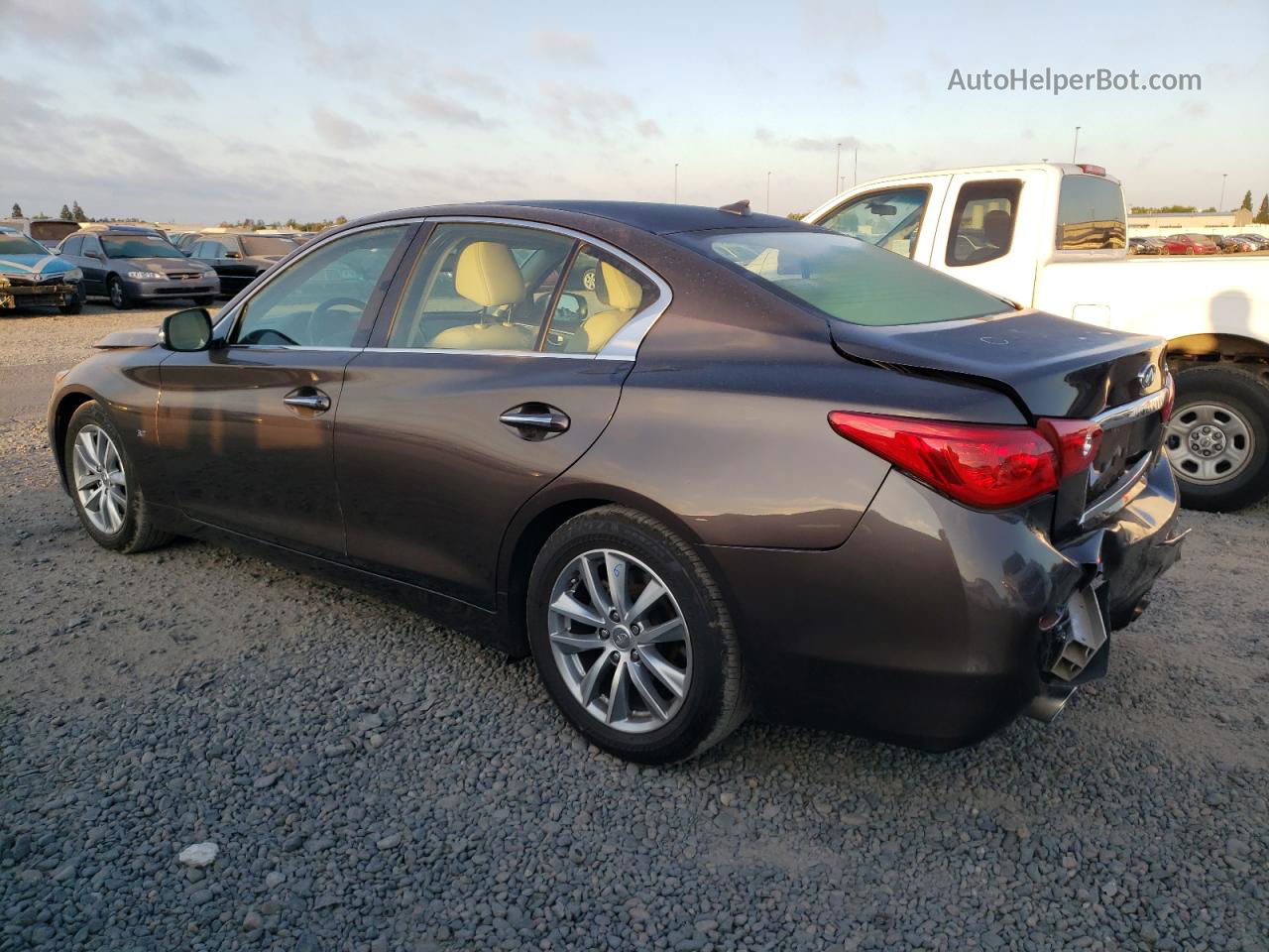 2015 Infiniti Q50 Base Угольный vin: JN1BV7AP6FM350803