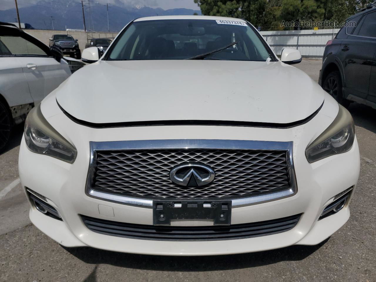 2014 Infiniti Q50 Base White vin: JN1BV7AP7EM671344