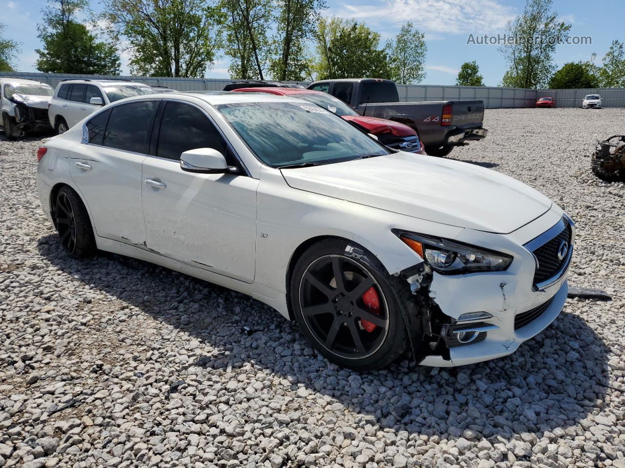 2014 Infiniti Q50 Base White vin: JN1BV7AP7EM673384