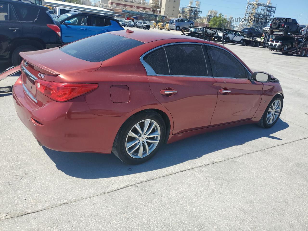 2014 Infiniti Q50 Base Red vin: JN1BV7AP7EM686135