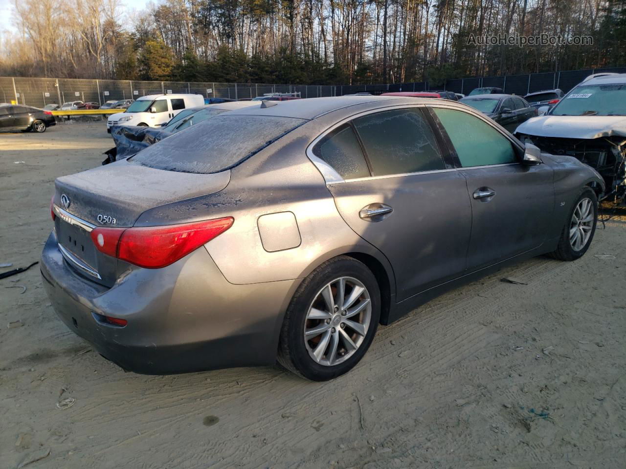 2014 Infiniti Q50 Base Gray vin: JN1BV7AP8EM690128