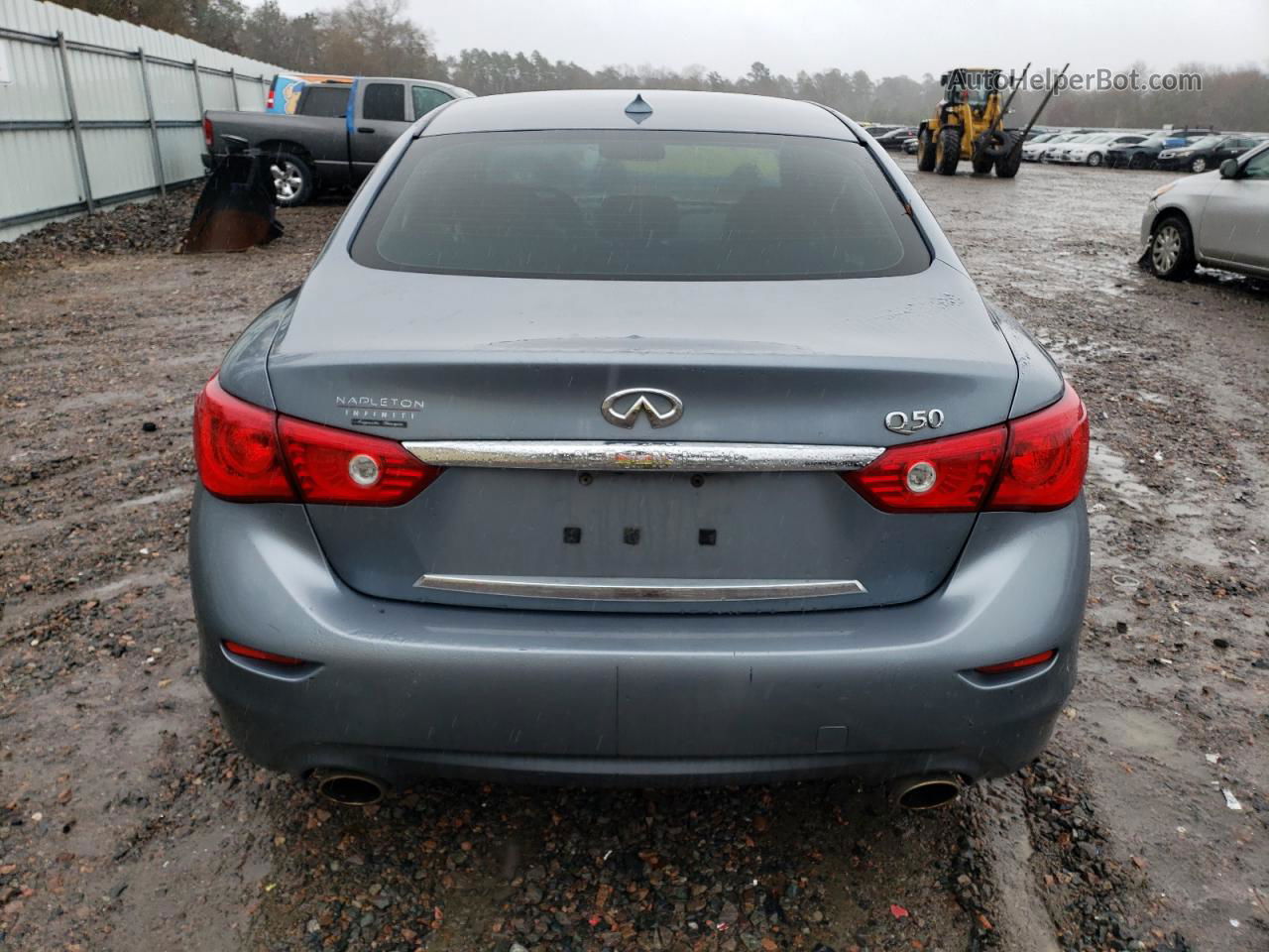 2014 Infiniti Q50 Base Silver vin: JN1BV7AP8EM690453