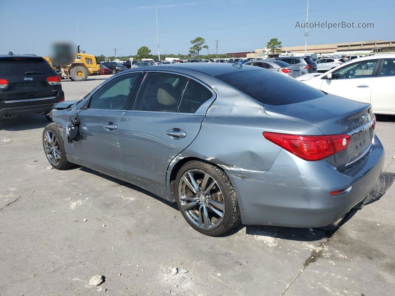 2015 Infiniti Q50 Base Серебряный vin: JN1BV7AP8FM354495