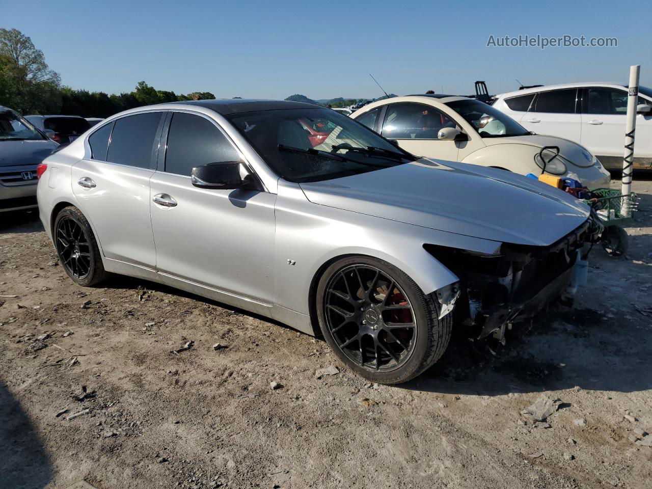 2014 Infiniti Q50 Base Серебряный vin: JN1BV7AP9EM678084