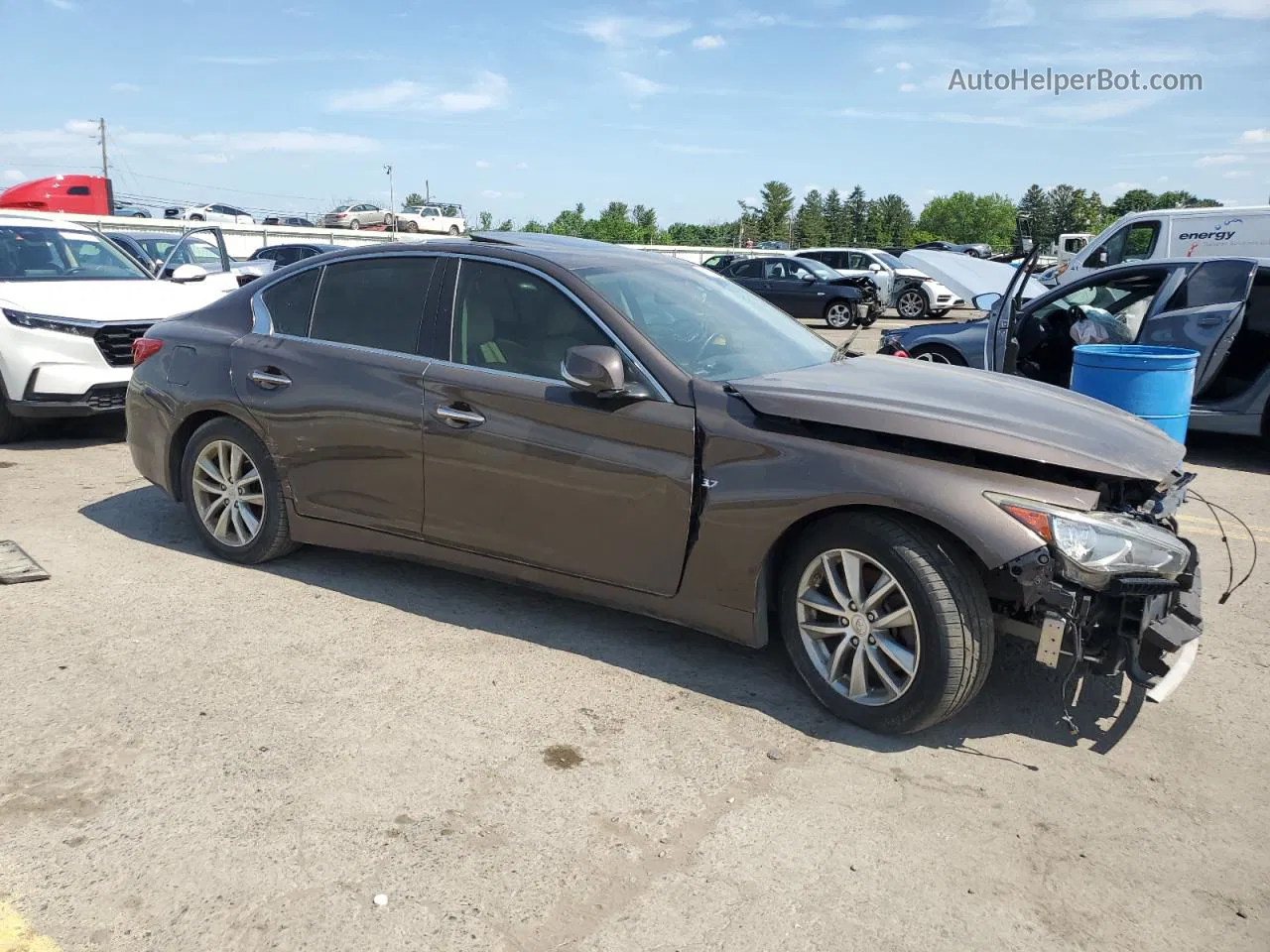 2014 Infiniti Q50 Base Brown vin: JN1BV7APXEM693208