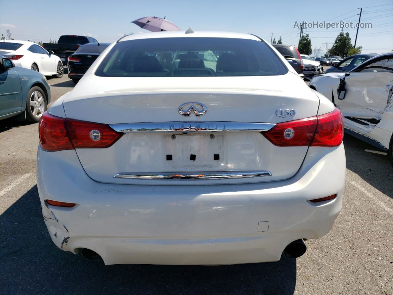 2015 Infiniti Q50 Base White vin: JN1BV7APXFM342350