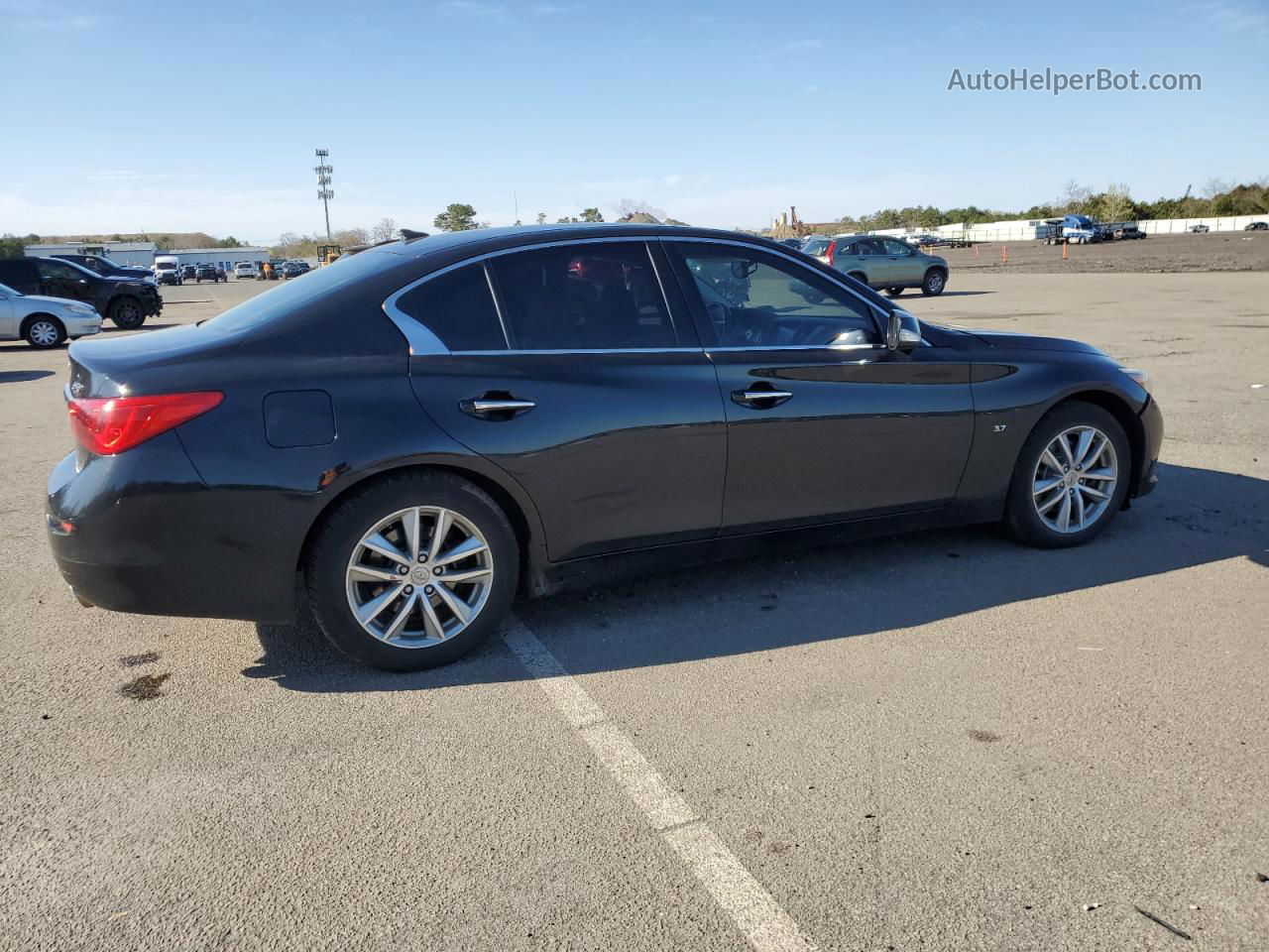 2015 Infiniti Q50 Base Черный vin: JN1BV7AR0FM395902