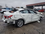 2015 Infiniti Q50 Base White vin: JN1BV7AR1FM415655