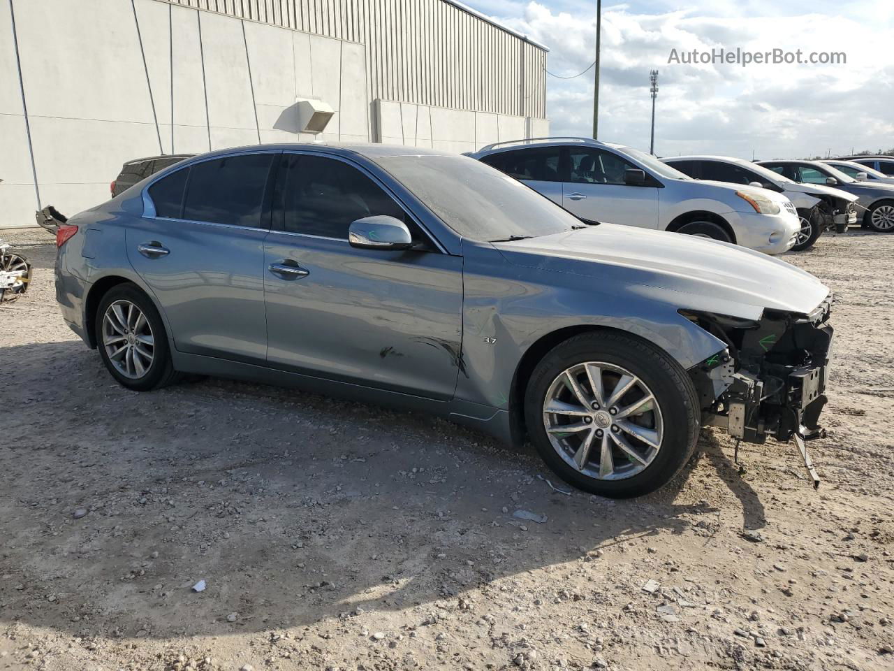 2014 Infiniti Q50 Base Blue vin: JN1BV7AR2EM706616