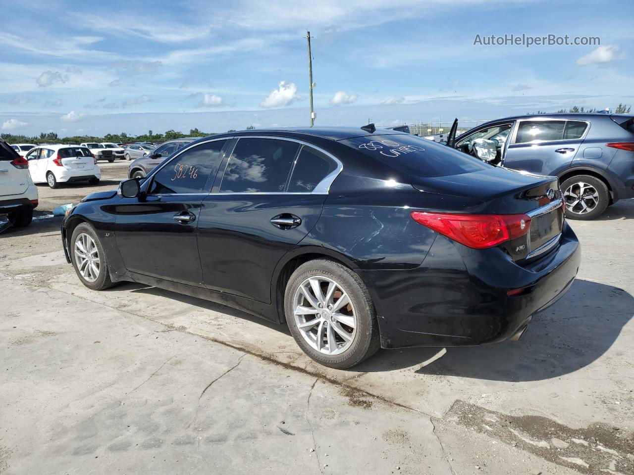 2015 Infiniti Q50 Base Black vin: JN1BV7AR2FM414319