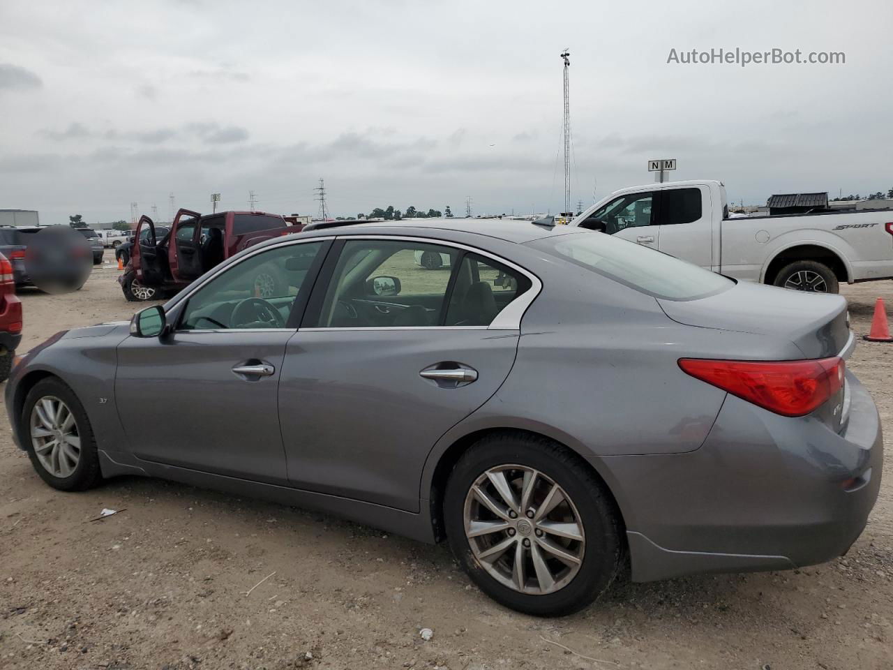 2014 Infiniti Q50 Base Gray vin: JN1BV7AR3EM692564