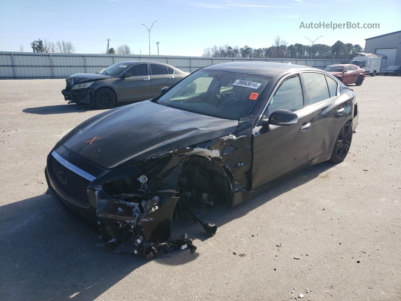 2014 Infiniti Q50 Base Black vin: JN1BV7AR4EM692122