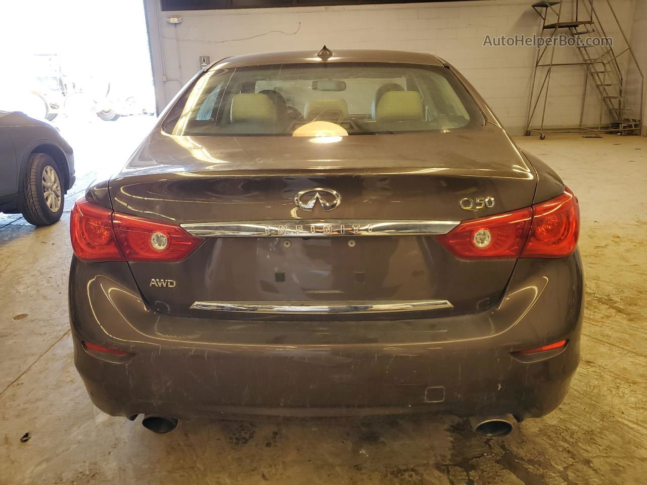 2014 Infiniti Q50 Base Charcoal vin: JN1BV7AR4EM695196