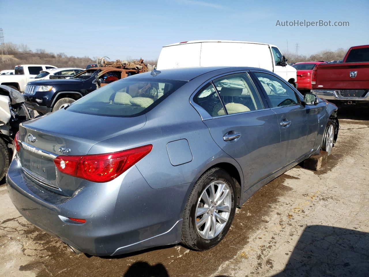 2015 Infiniti Q50 Base Бирюзовый vin: JN1BV7AR5FM396348