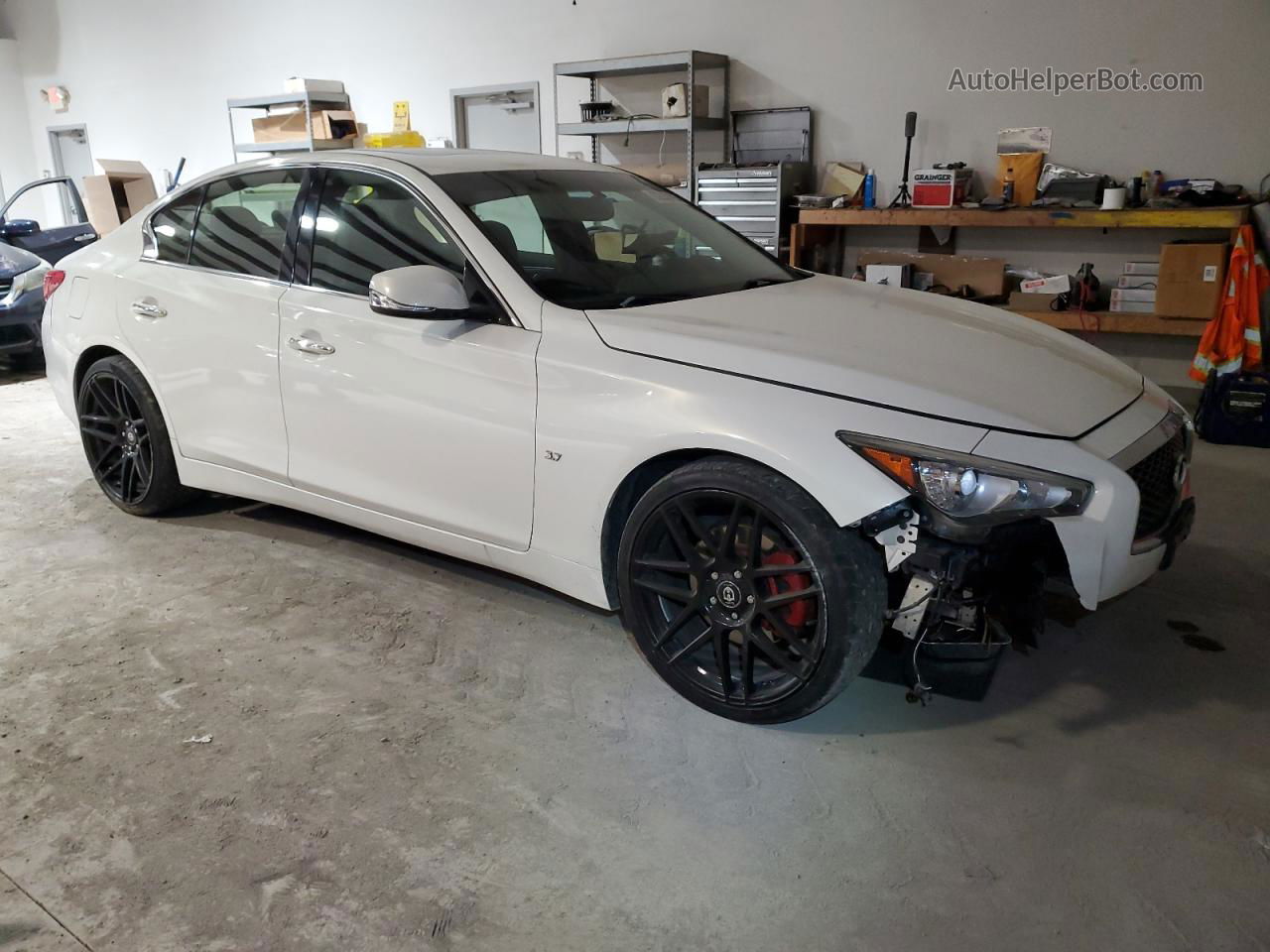 2015 Infiniti Q50 Base White vin: JN1BV7AR6FM397962