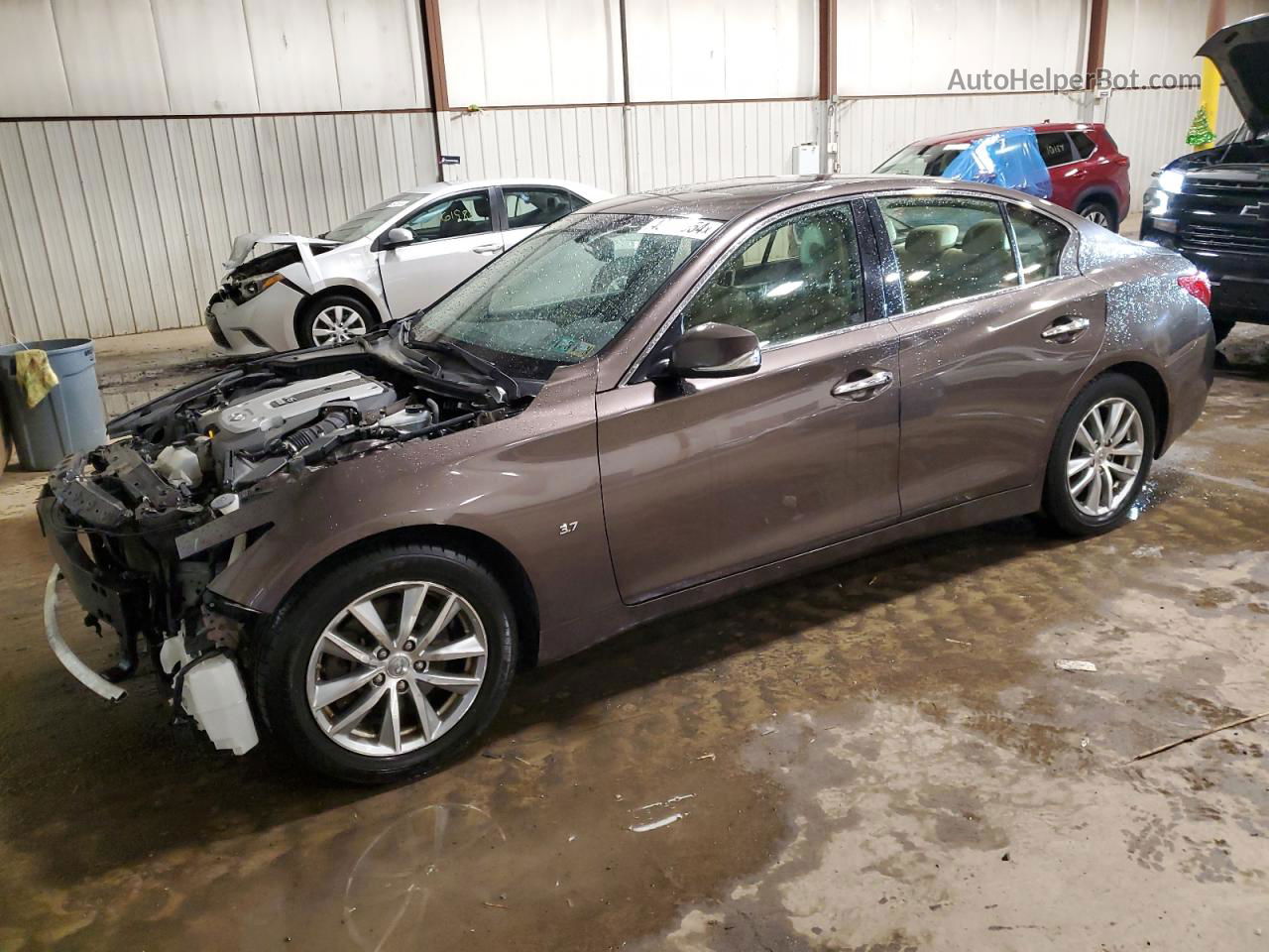 2015 Infiniti Q50 Base Brown vin: JN1BV7AR6FM417790