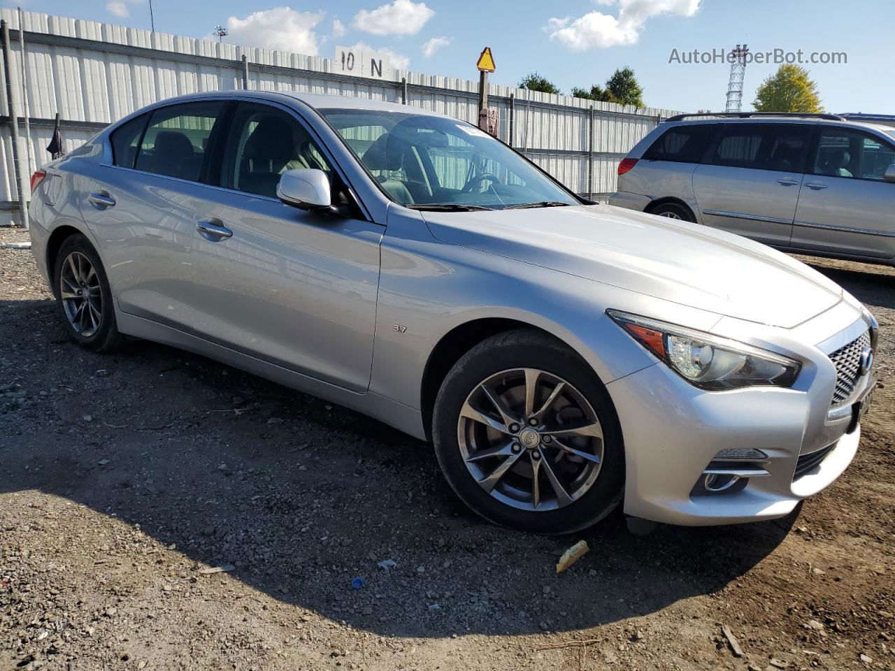 2015 Infiniti Q50 Base Silver vin: JN1BV7AR6FM420236