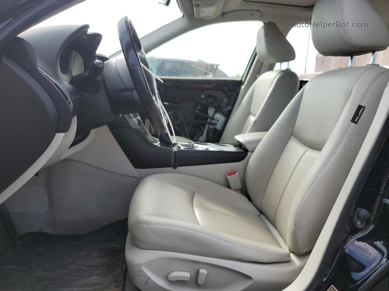 2015 Infiniti Q50 Base Черный vin: JN1BV7AR7FM392043