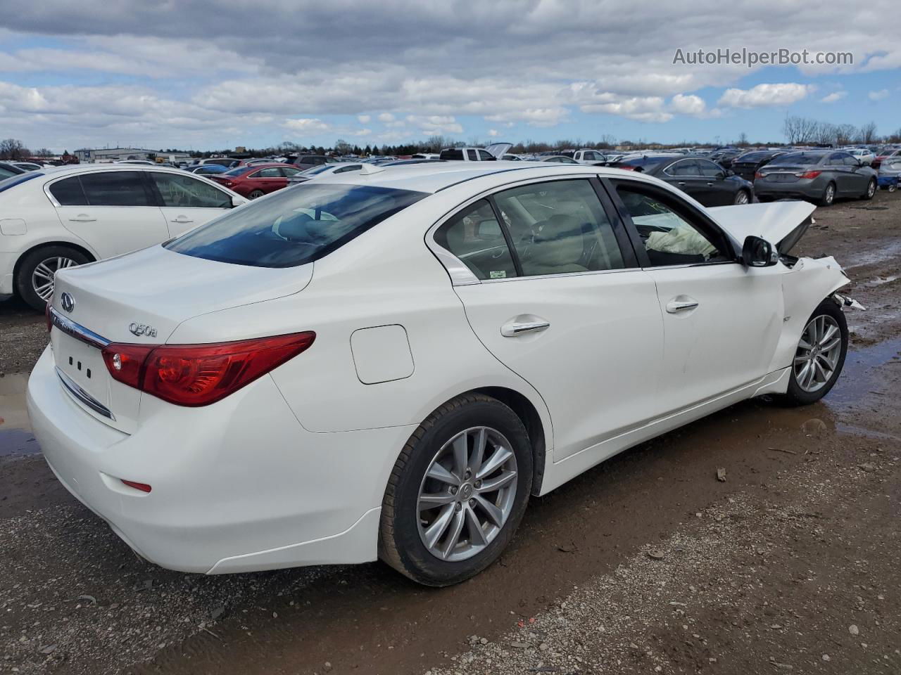 2015 Infiniti Q50 Base Белый vin: JN1BV7AR7FM392155