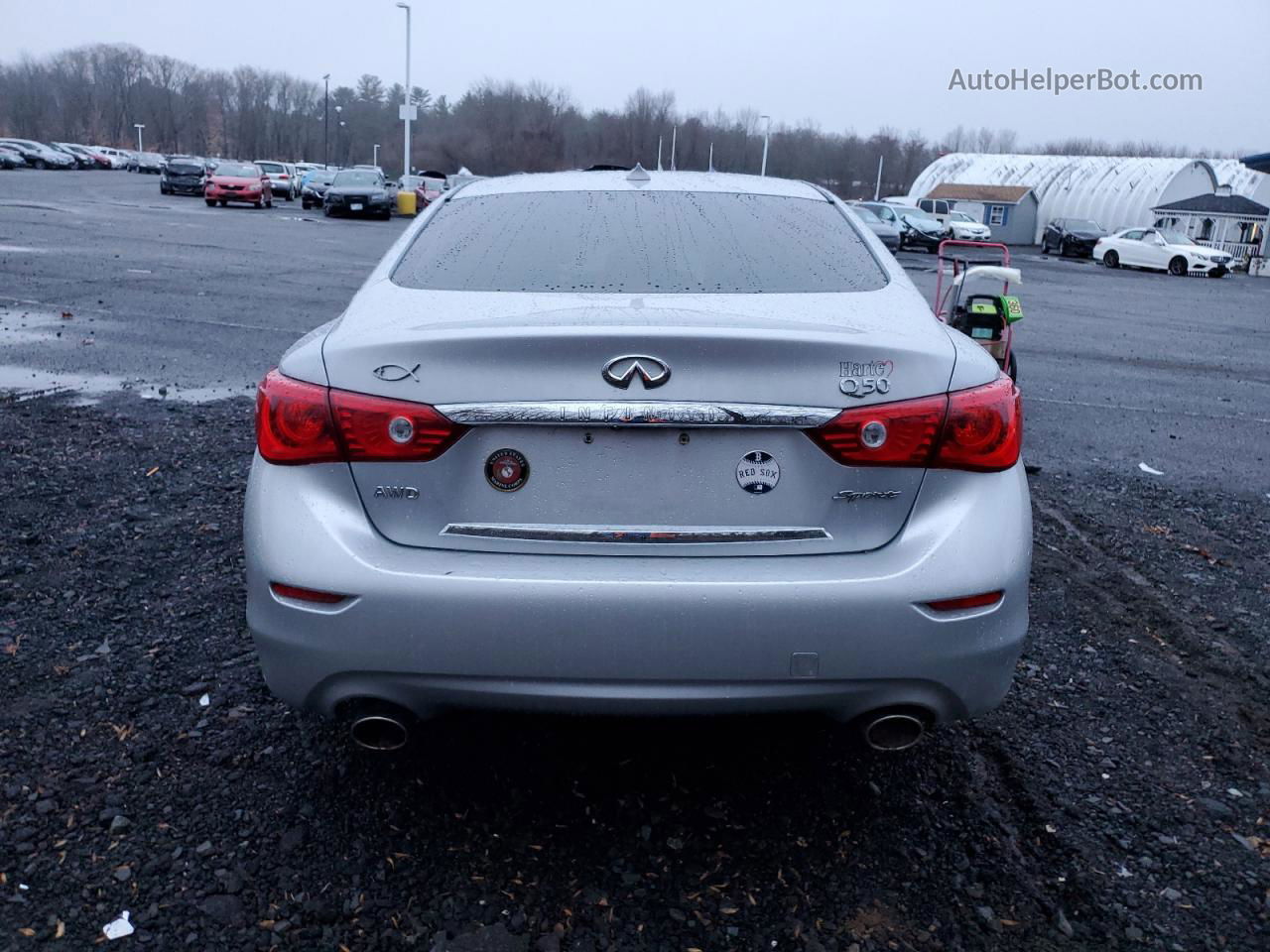 2015 Infiniti Q50 Base Silver vin: JN1BV7AR7FM399395