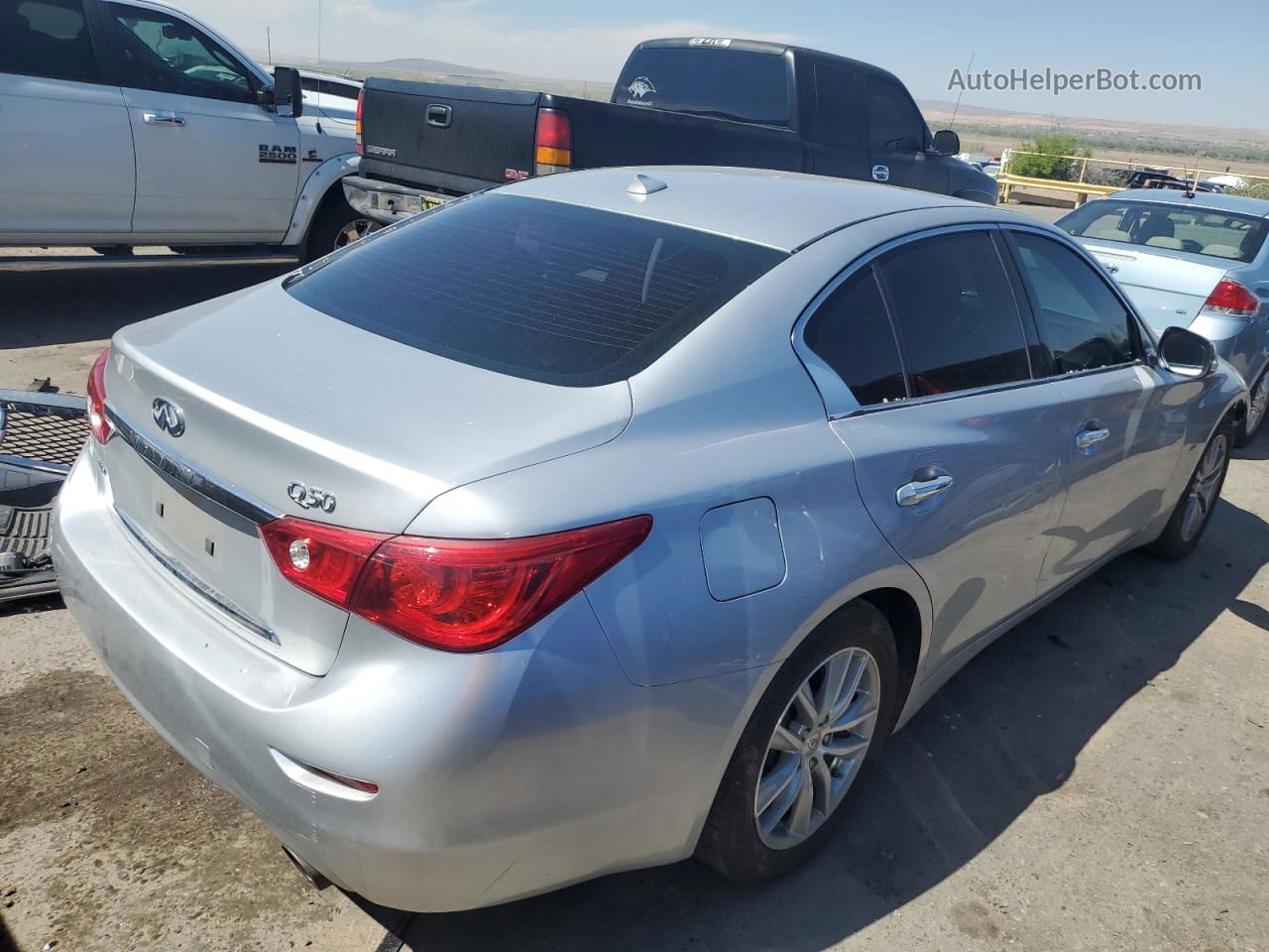 2014 Infiniti Q50 Base Серебряный vin: JN1BV7AR8EM690311