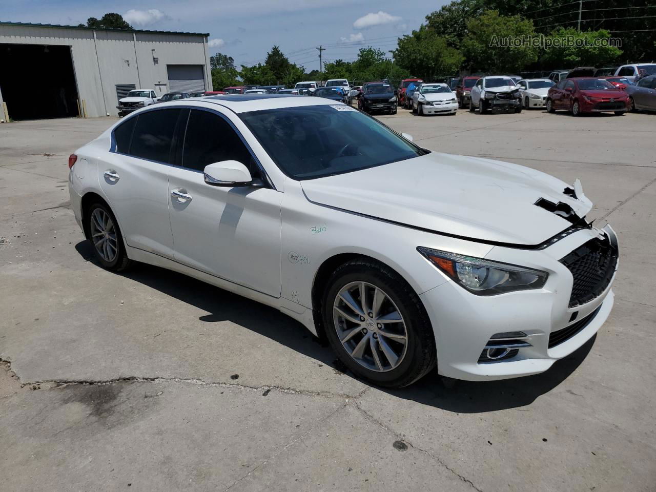 2015 Infiniti Q50 Base White vin: JN1BV7AR8FM393203