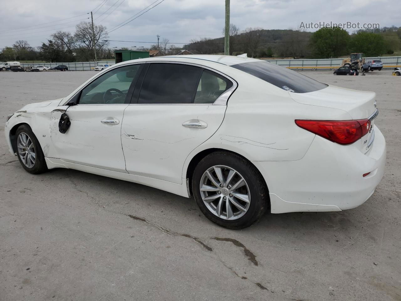 2014 Infiniti Q50 Base White vin: JN1BV7AR9EM685215