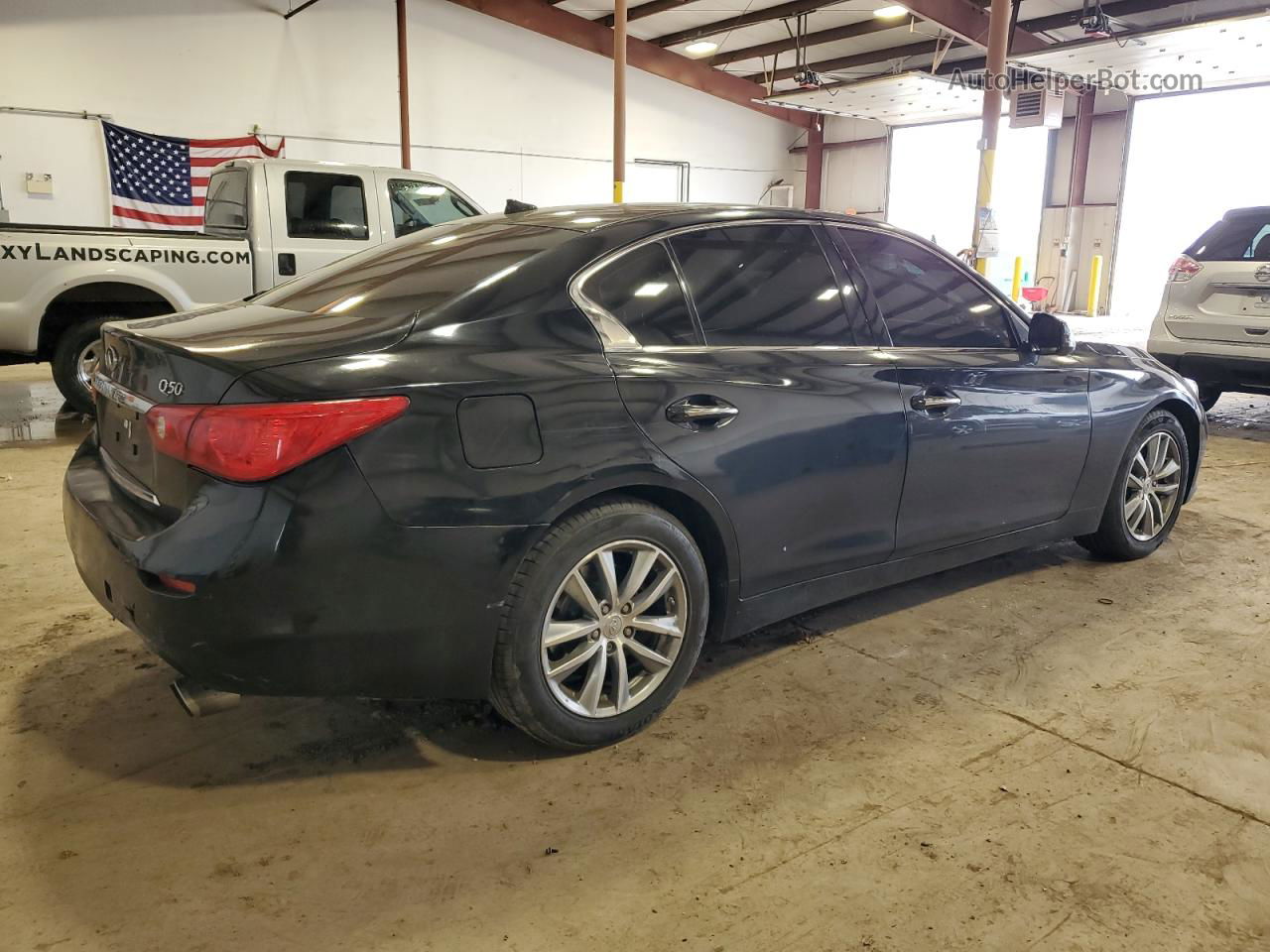 2014 Infiniti Q50 Base Black vin: JN1BV7AR9EM698773