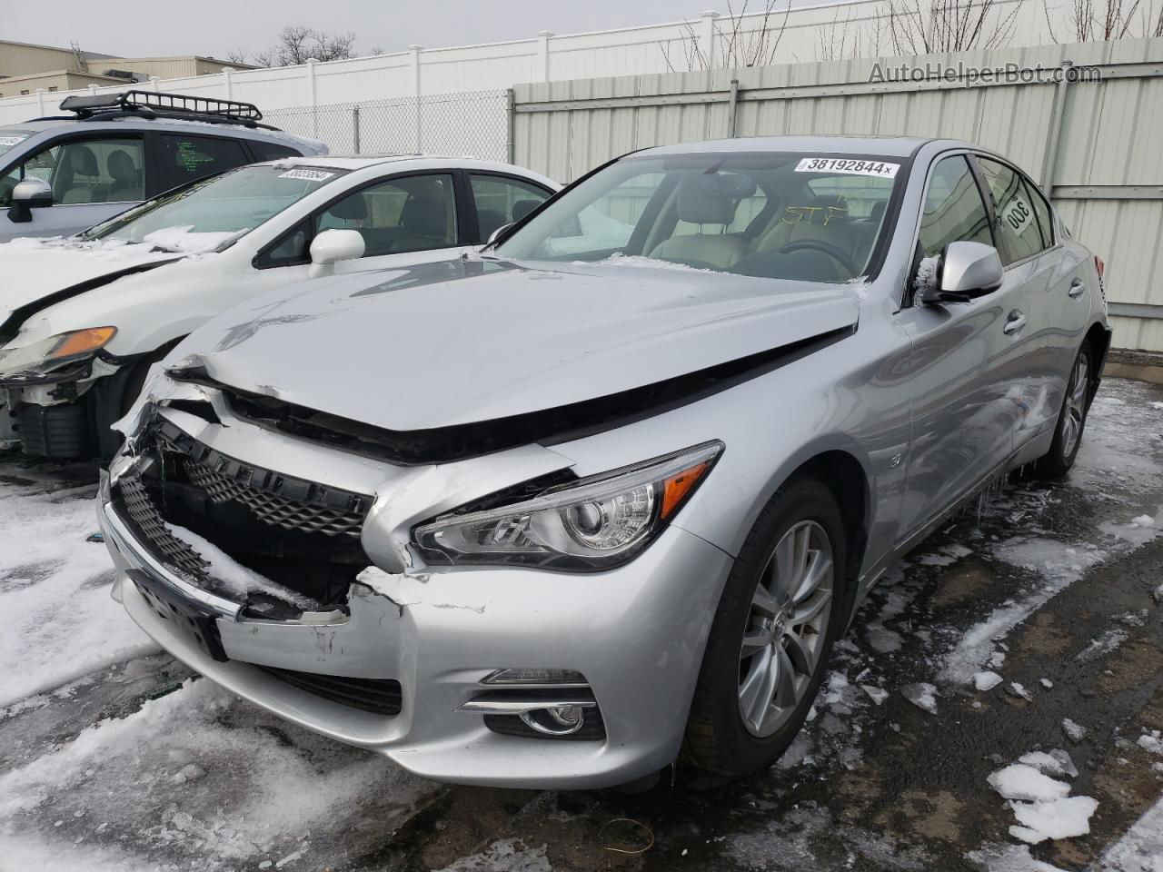 2015 Infiniti Q50 Base Silver vin: JN1BV7AR9FM414043