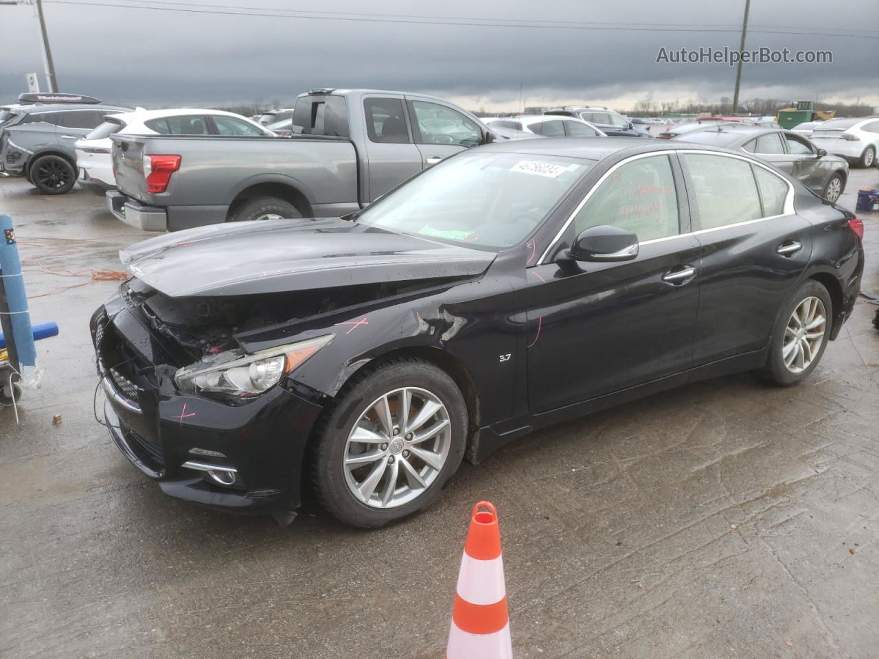 2014 Infiniti Q50 Base Black vin: JN1BV7ARXEM687572