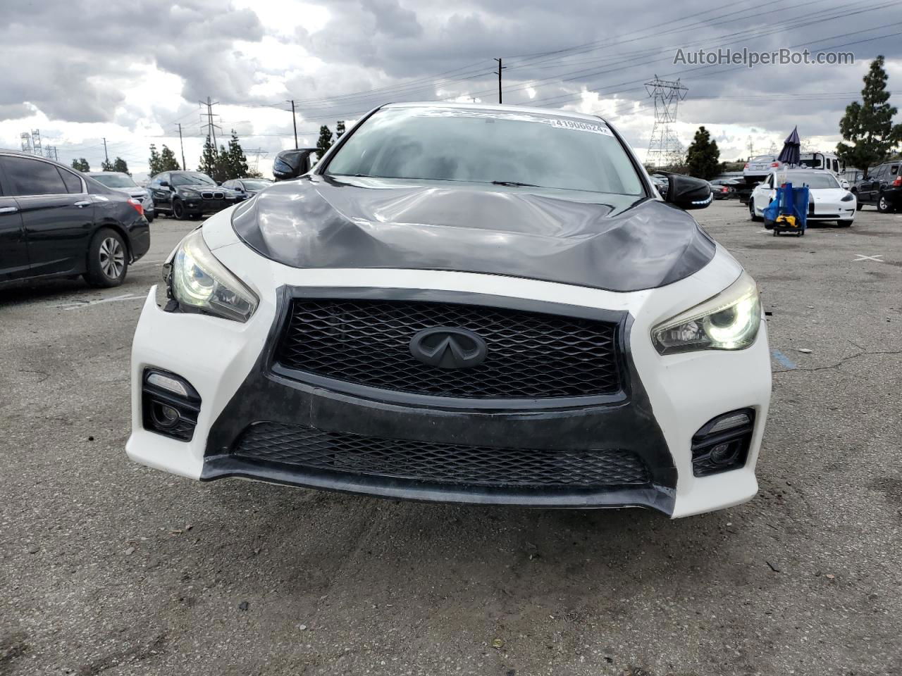 2014 Infiniti Q50 Base Белый vin: JN1BV7ARXEM694716