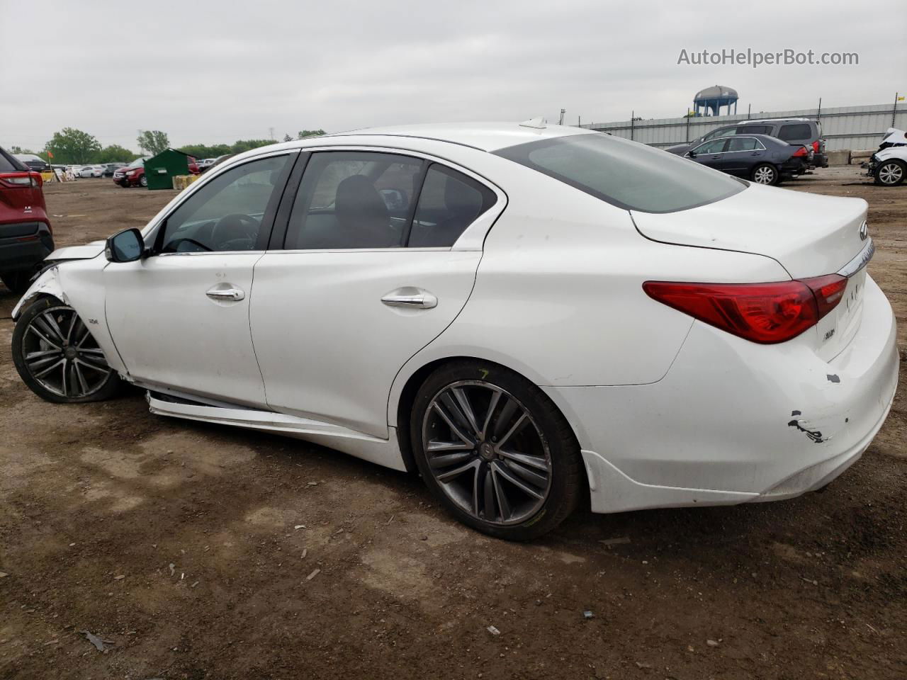 2015 Infiniti Q50 Base White vin: JN1BV7ARXFM415704