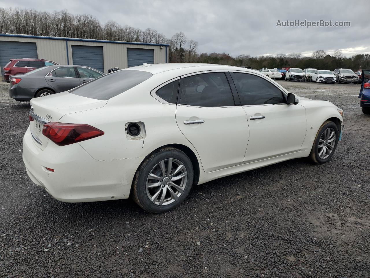 2016 Infiniti Q70 3.7 White vin: JN1BY1AP0GM221347