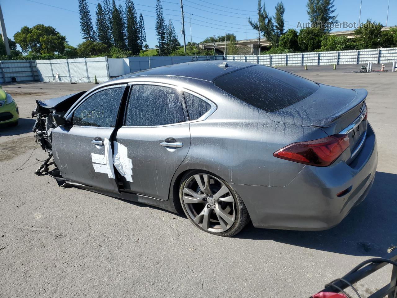 2016 Infiniti Q70 3.7 Gray vin: JN1BY1AP4GM220685