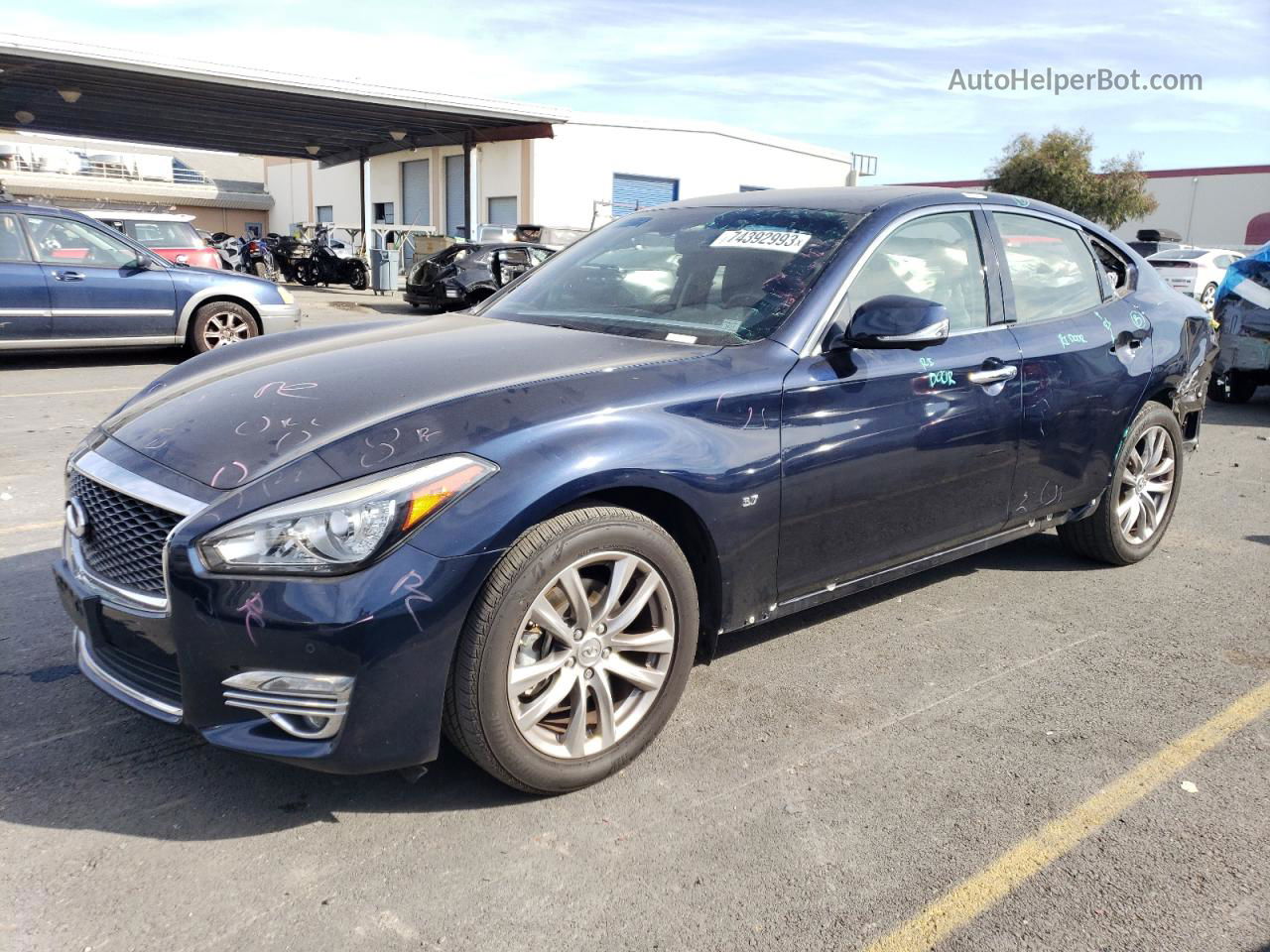 2016 Infiniti Q70 3.7 Blue vin: JN1BY1AP5GM221165