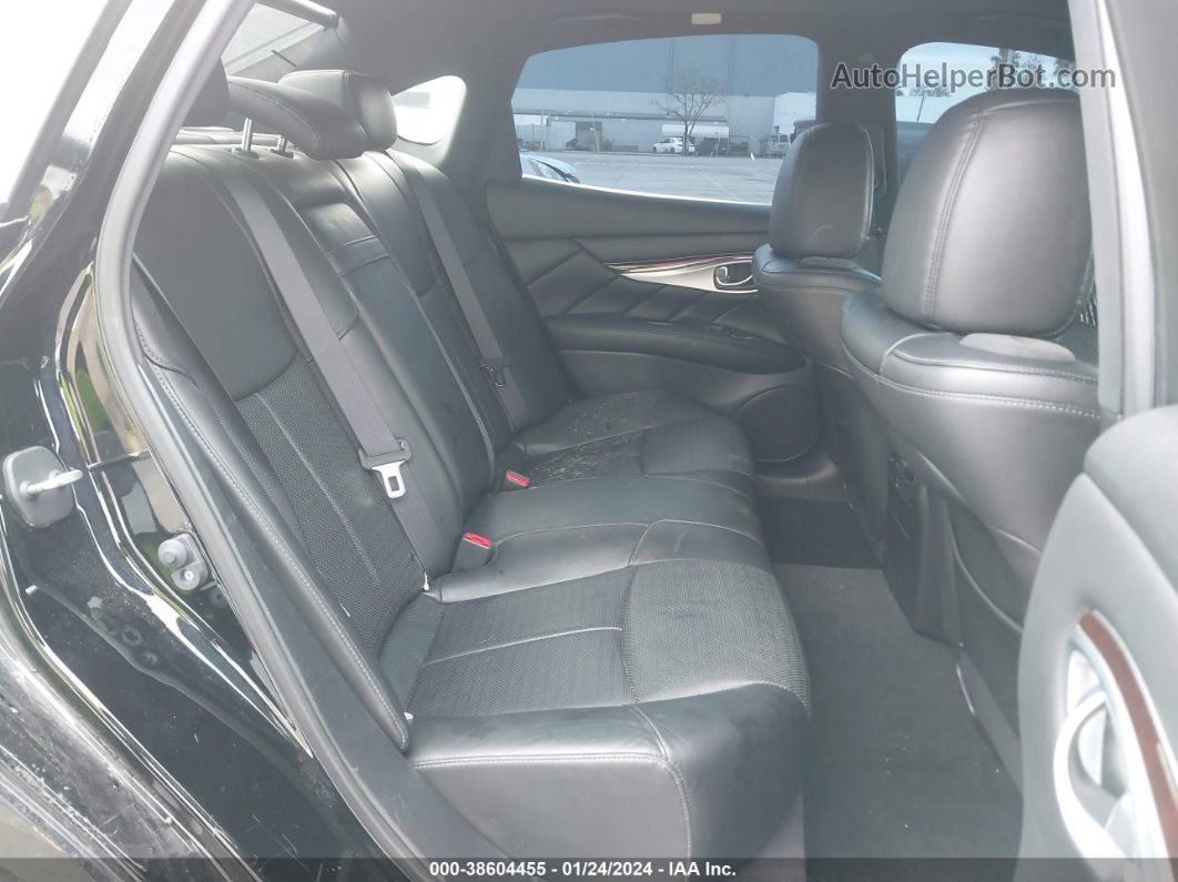 2016 Infiniti Q70 3.7 Черный vin: JN1BY1AP5GM221246