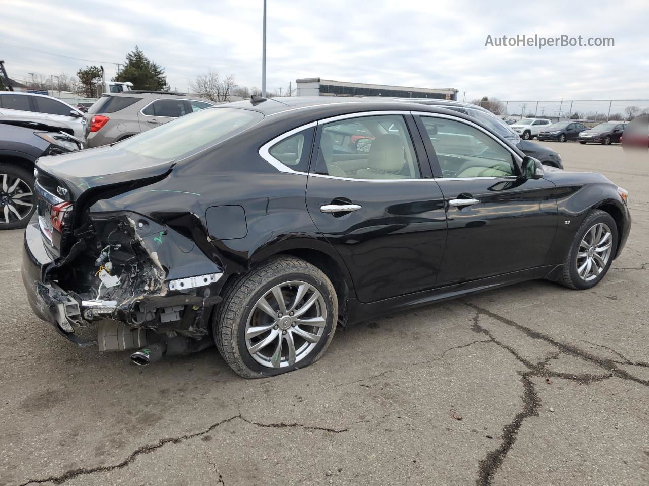 2016 Infiniti Q70 3.7 Black vin: JN1BY1AR9GM270127