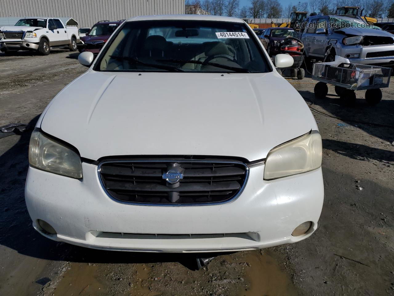 2000 Nissan Maxima Gle White vin: JN1CA31A5YT031941