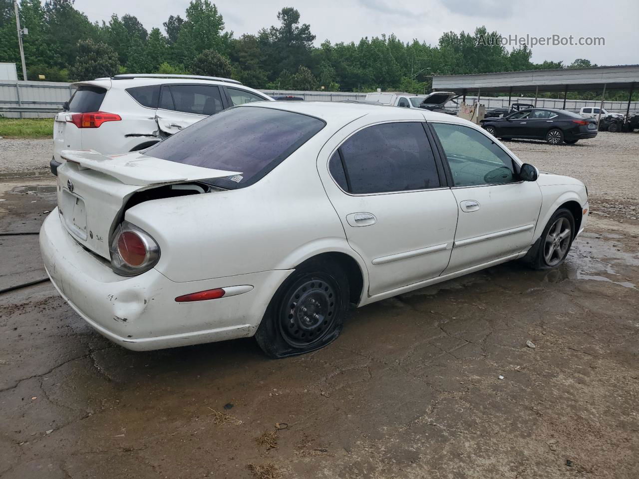 2000 Nissan Maxima Gle White vin: JN1CA31D1YT714892