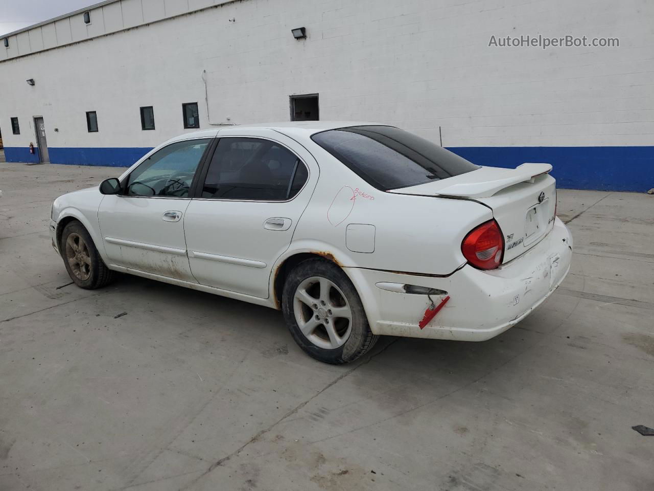 2000 Nissan Maxima Gle White vin: JN1CA31D3YT558547