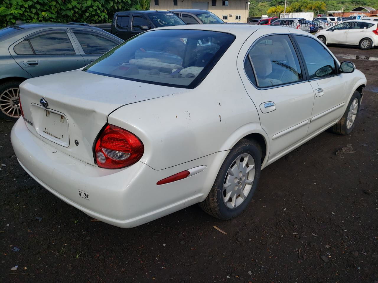 2000 Nissan Maxima Gle White vin: JN1CA31D3YT730821