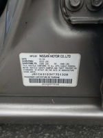 2000 Nissan Maxima Gle Серебряный vin: JN1CA31D3YT751328