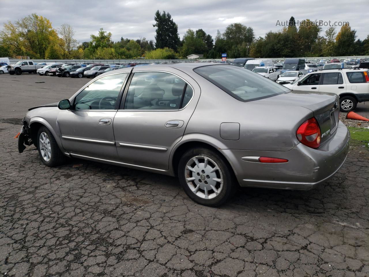 2000 Nissan Maxima Gle Серебряный vin: JN1CA31D8YT742298