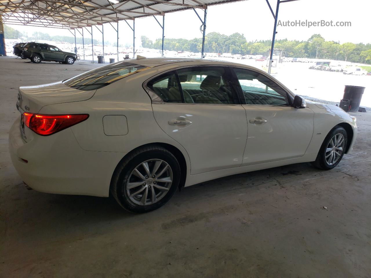 2016 Infiniti Q50 Base White vin: JN1CV7AP4GM201599