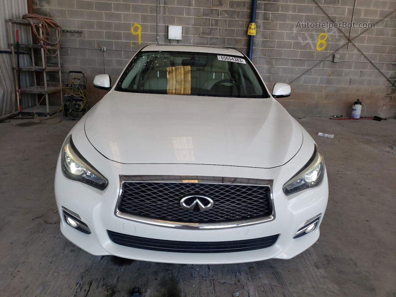 2016 Infiniti Q50 Base White vin: JN1CV7AP4GM201599