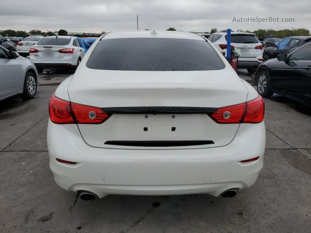 2016 Infiniti Q50 Base White vin: JN1CV7AR0GM253703