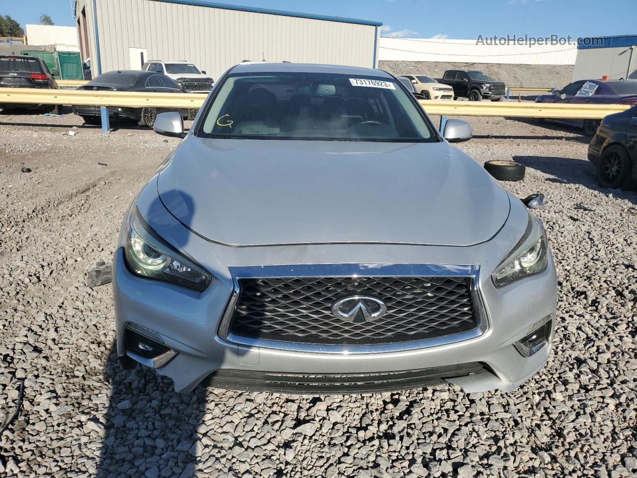 2018 Infiniti Q50 Luxe Silver vin: JN1EV7AP4JM358131