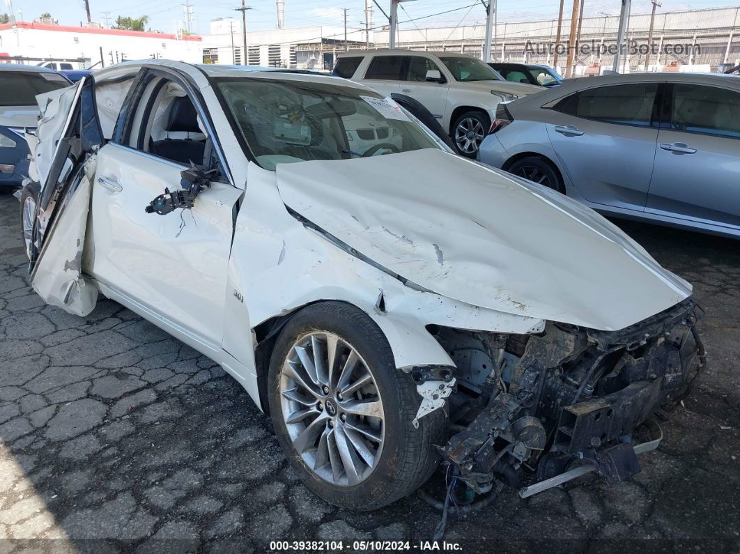 2018 Infiniti Q50 3.0t Luxe White vin: JN1EV7AP0JM360832